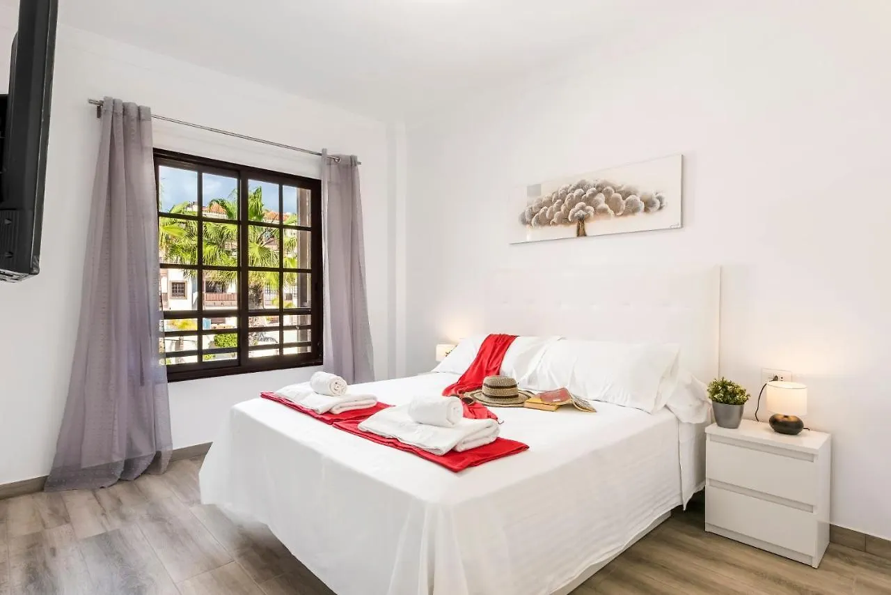 Sunshine Smart Home Hi-End Services Av Streaming Arona  0*, Arona (Tenerife)