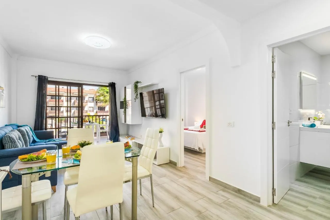 Apartment Sunshine Smart Home Hi-End Services Av Streaming Arona  Spain